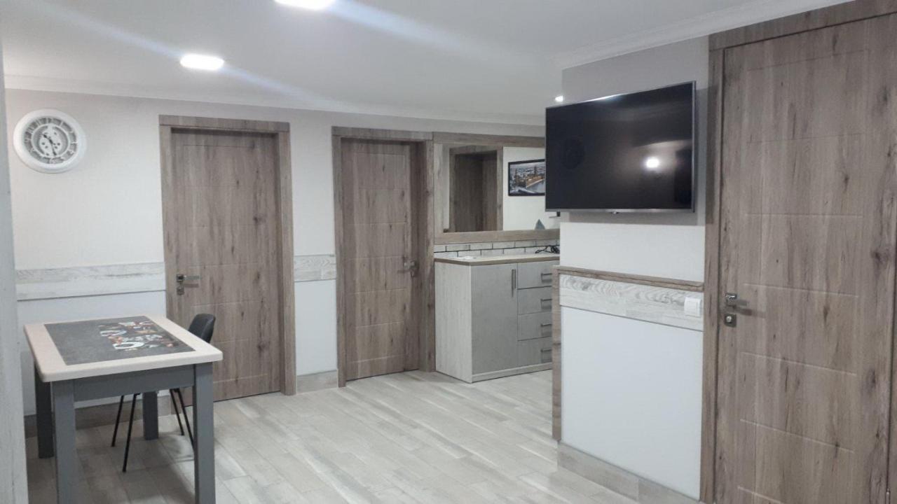 קרופיבניצקי Окремі Номери В Гостьовому Будинку Типу Guest House מראה חיצוני תמונה